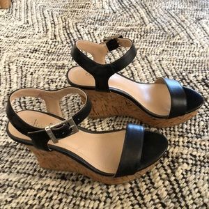Charles David Black Wedges